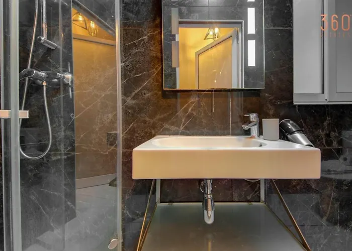 Cozy 1br In With Wifi, Ac And Comfy Bed By 360 Estates *